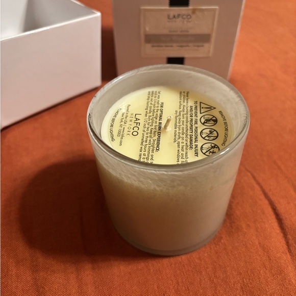 Lafco Star Magnolia Candle - Elegant White 6.5oz - Picture 6 of 6